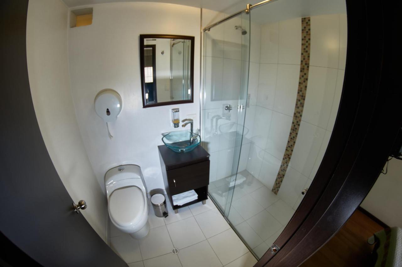 Hotel Alojate In Bogotá Zewnętrze zdjęcie