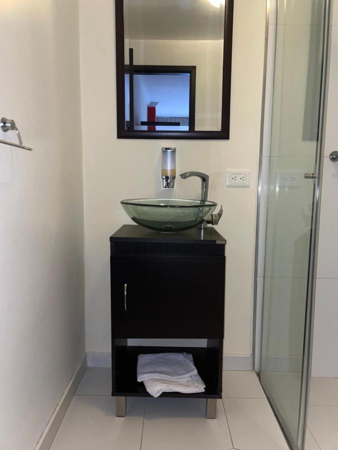 Hotel Alojate In Bogotá Zewnętrze zdjęcie