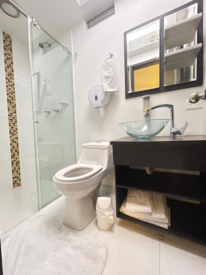 Hotel Alojate In Bogotá Zewnętrze zdjęcie