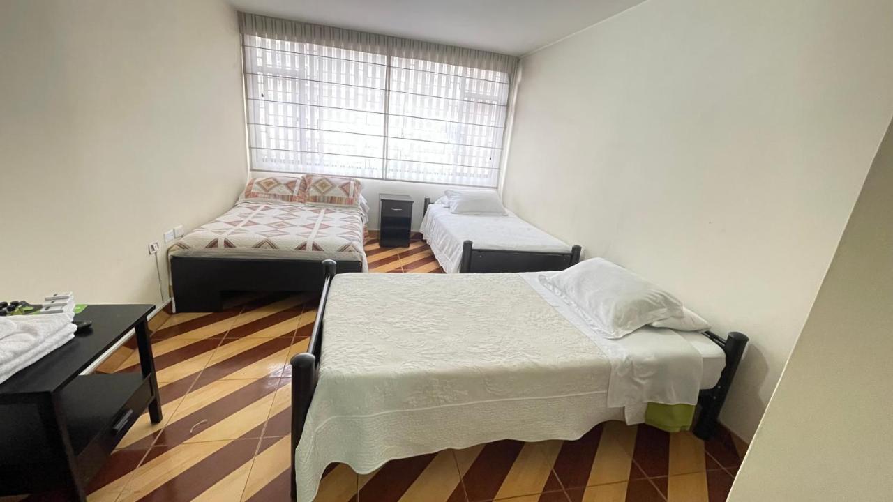 Hotel Alojate In Bogotá Zewnętrze zdjęcie